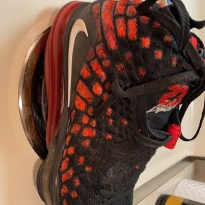 Nike Lebrons 23 High quality used shoes